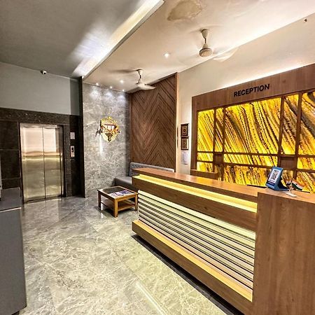 Hotel Hill View Nalasopara Экстерьер фото