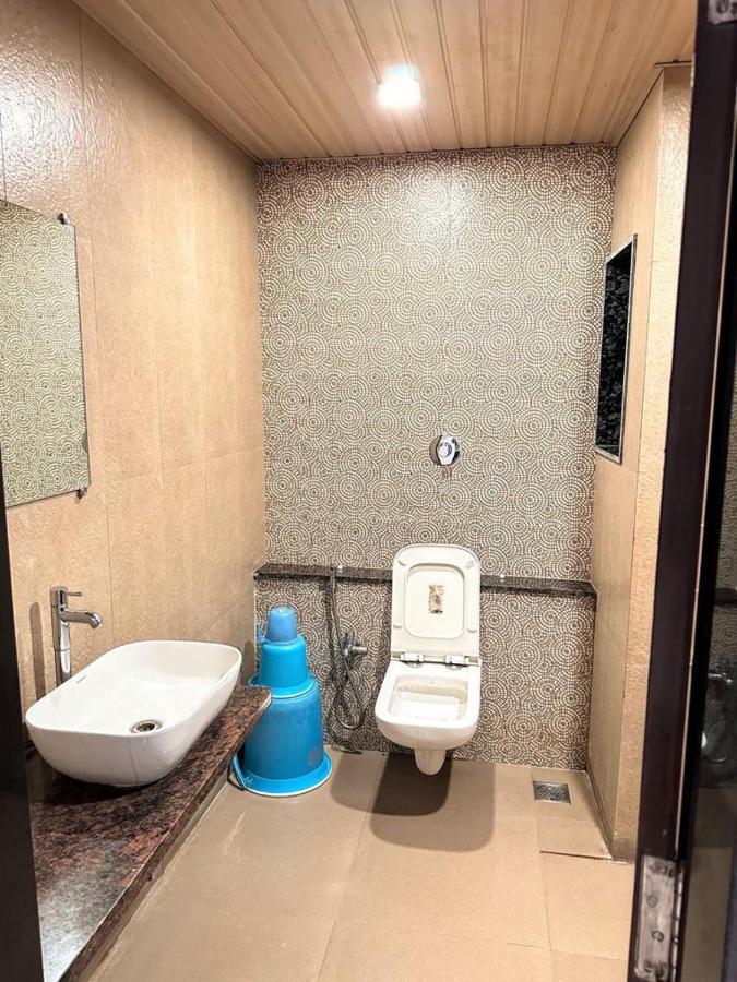 Hotel Hill View Nalasopara Экстерьер фото