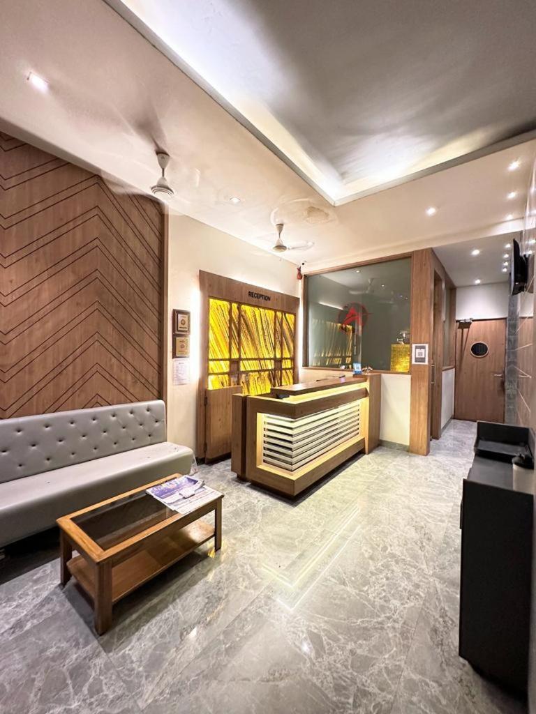 Hotel Hill View Nalasopara Экстерьер фото